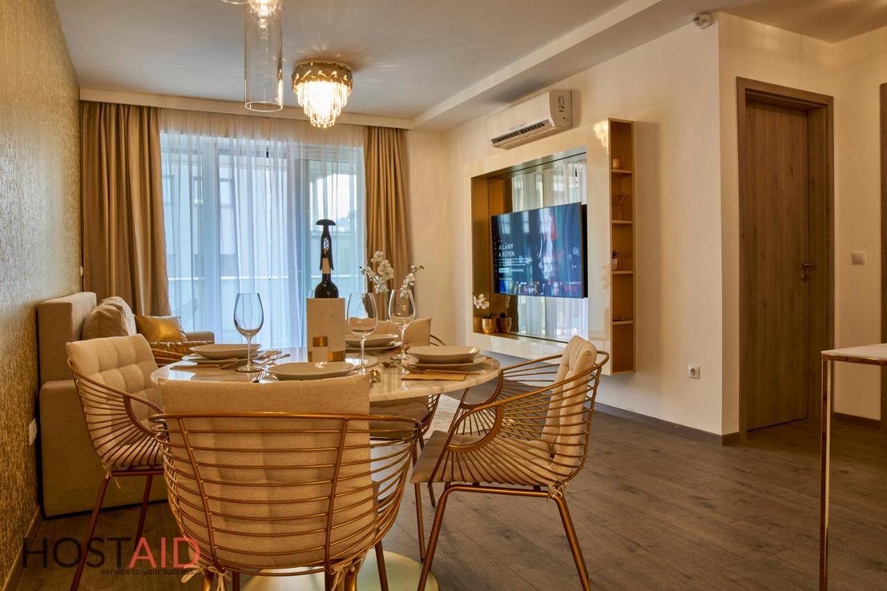 Azur Apartment - Hostaid Siófok Buitenkant foto